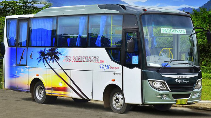 bus pariwisata fajar transport kecil